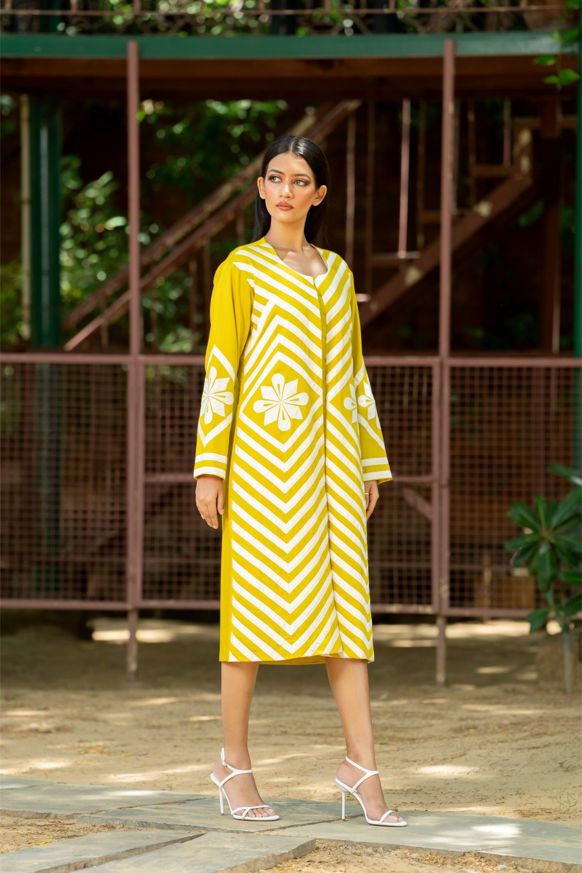 Aanchkala Statement Style II – Appliqué Edit