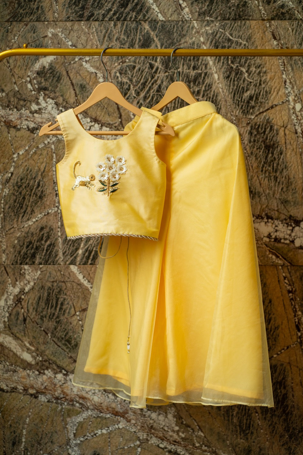 Silk Squirrel Motif Ensemble